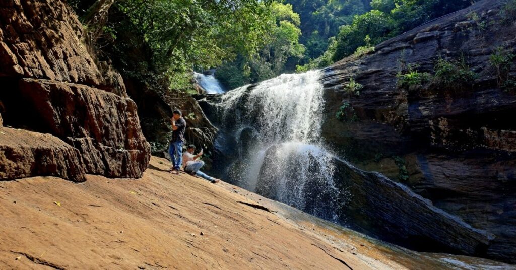 Rani Duduma Waterfalls Odisha- Tour Experience, How to Reach & More - Amazing Tour India