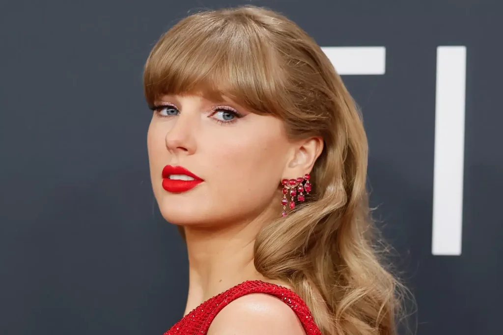 Taylor Swift Gets Restraining Order Against Stalker
