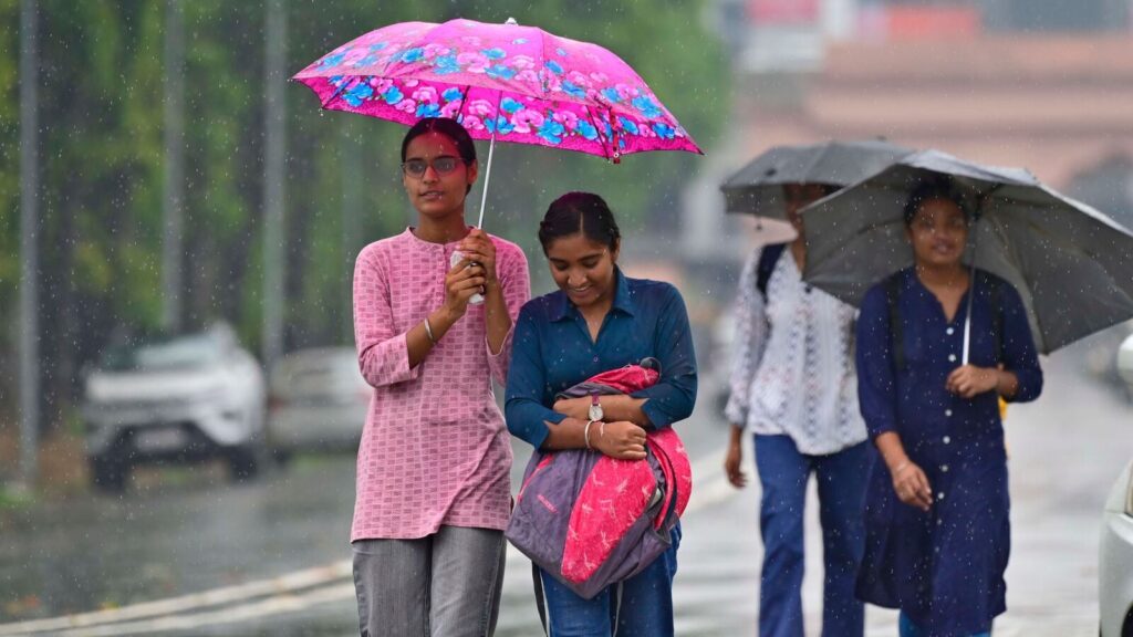 Monsoon covers entire India, heavy rains likely in most regions in coming days