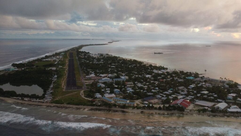 Facing Rising Seas, Thousands in Tuvalu Seek an Escape Through Australia