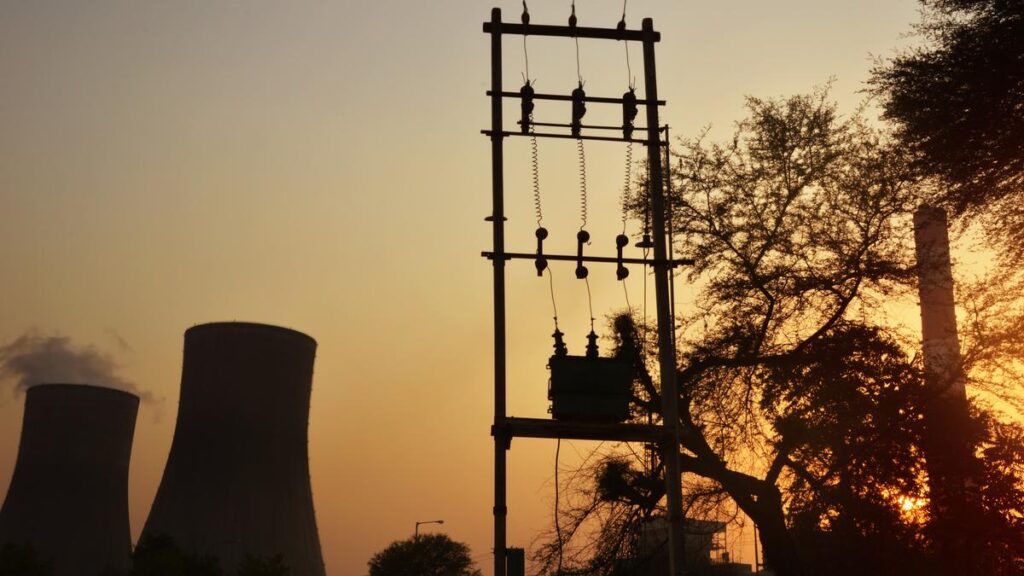 Central Pollution Control Board to decide on future of flue gas desulphurisation units: Power Minister