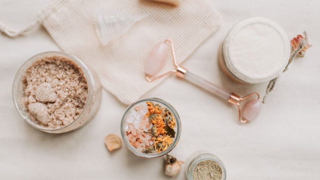 8 Budget-Friendly Skincare Tools You Can Use in Your Beauty Routine